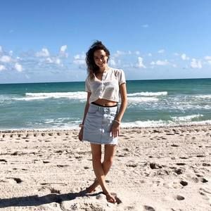 Meet your Posher, Mollie